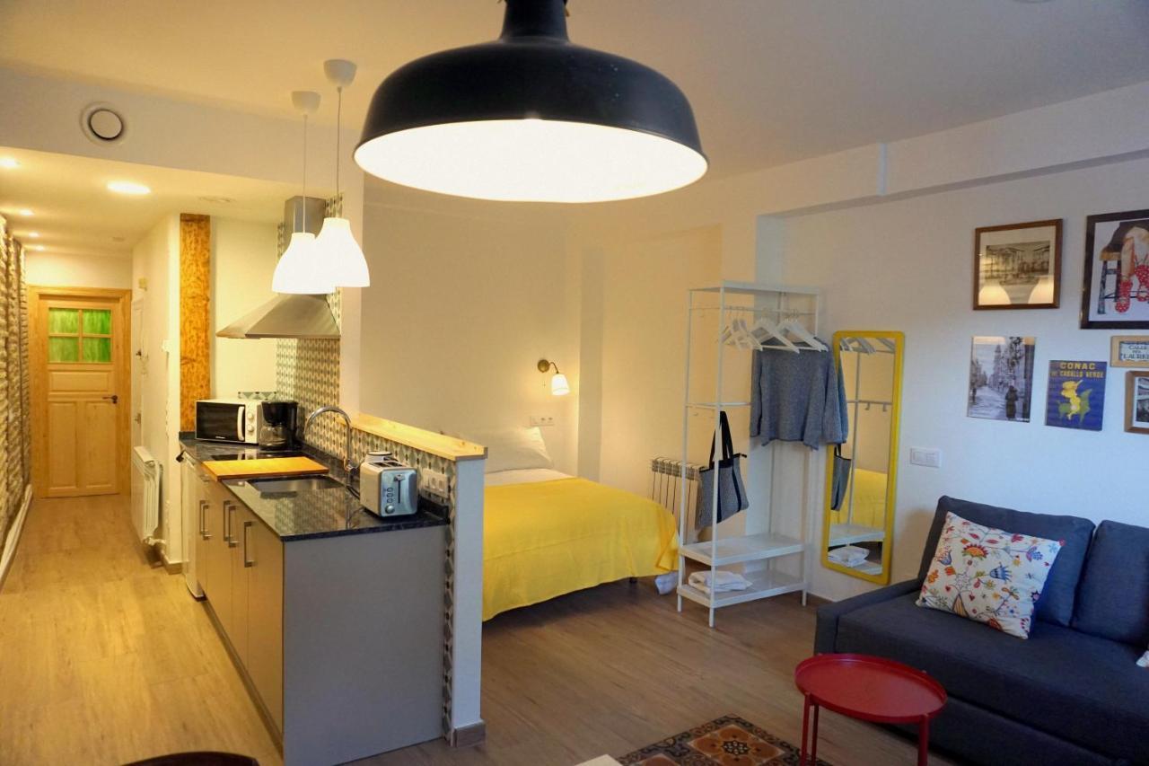 Casa Eladia Apartment โลโกรโญ ภายนอก รูปภาพ